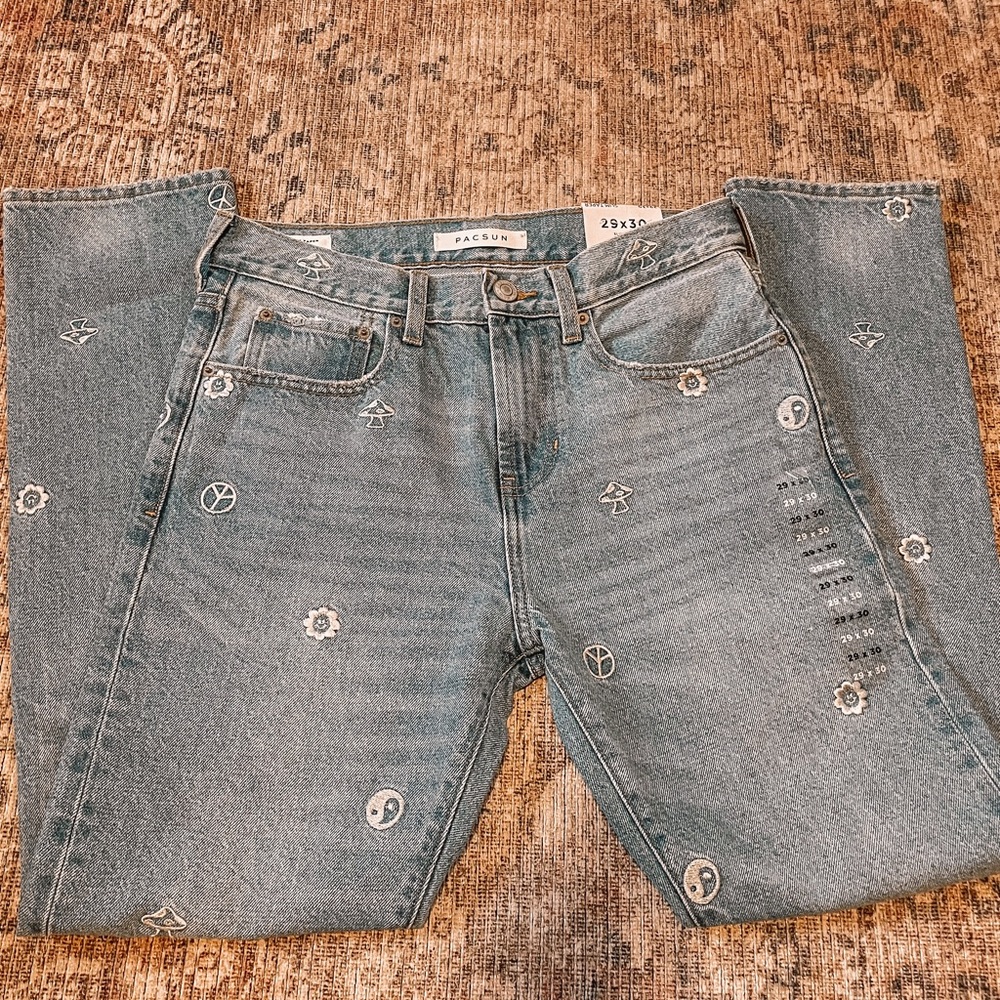 NWT PacSun mushroom embroidered denim jeans slim taper